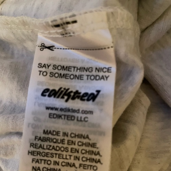 Edikted Gray Foldover Shorts - Picture 4 of 5